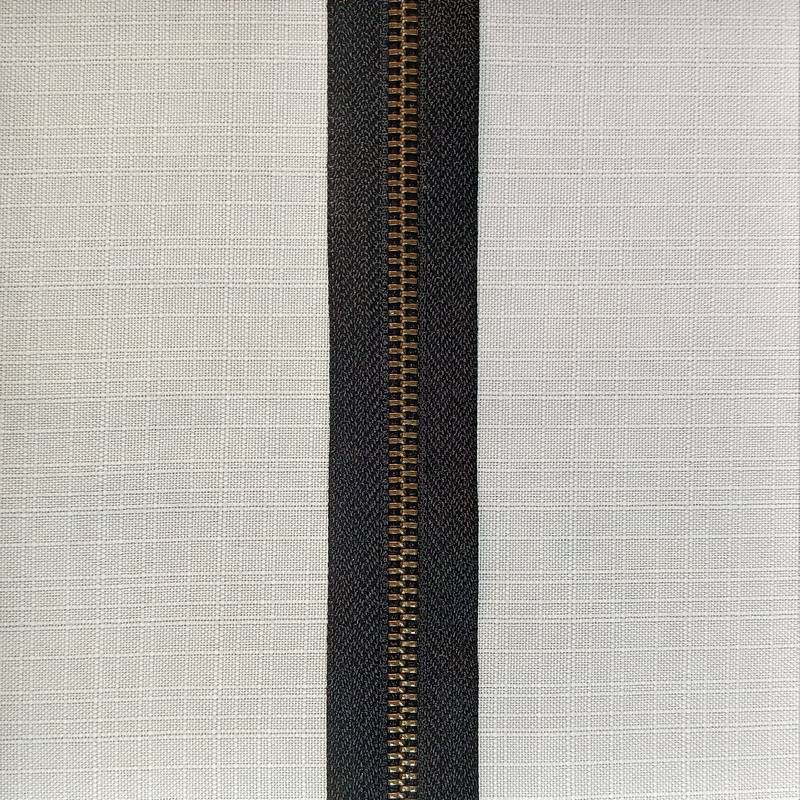 582465-570 : Zip Chain Type 5 Metal YKK Antique Brass / Brown - Image 3